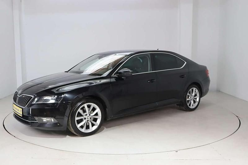 Gebraucht Skoda Superb Style 150 PS (110 kW) 2015 Schwarz Limousine