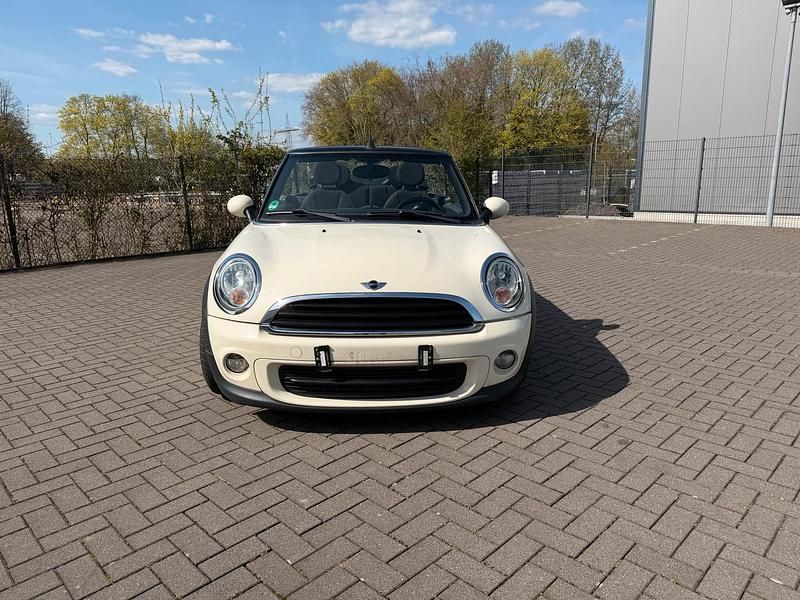 Gebraucht Mini Cooper Cabriolet 98 PS (72 kW) 2011 Beige Cabrio
