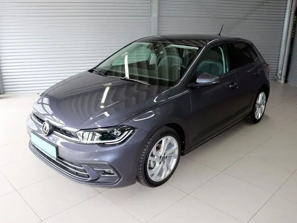Gebraucht VW Polo Style 95 PS (69 kW) 2024 Grau Limousine