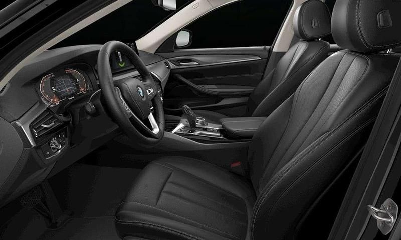 Gebraucht BMW 520 190 PS (139 kW) 2022 Schwarz ii Kombi