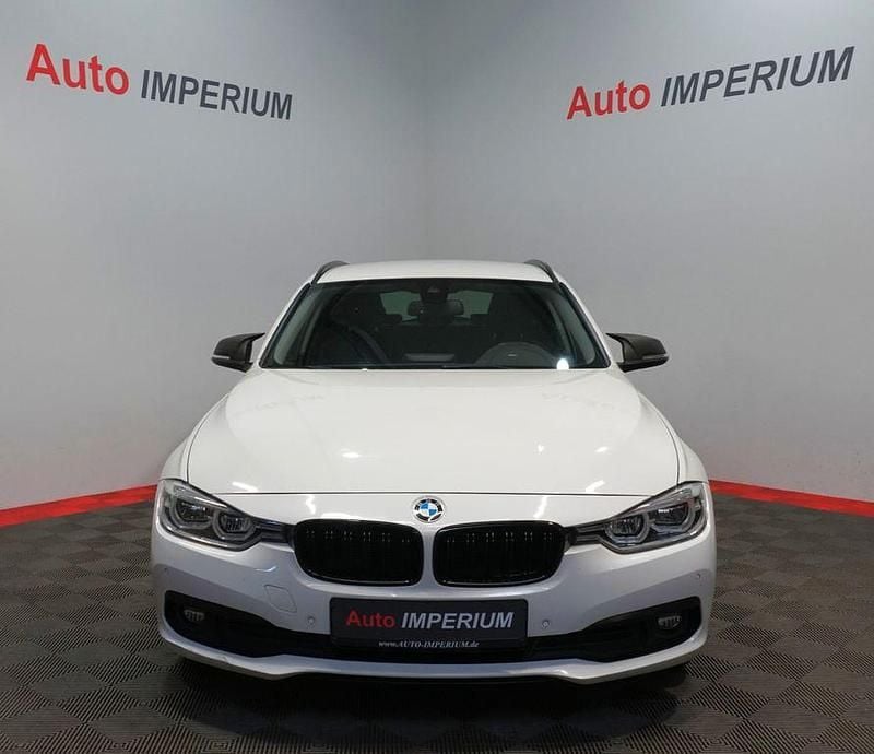 Gebraucht BMW 320 Advantage 190 PS (139 kW) 2018 Weiß Kombi