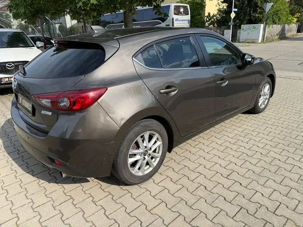 Gebraucht Mazda 3 Center-Line 150 PS (110 kW) 2015 Grau Limousine