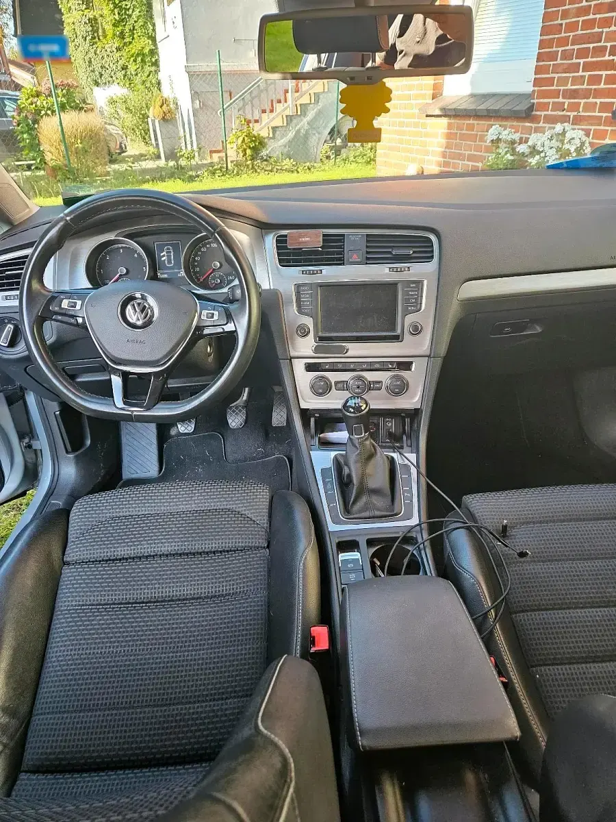Gebraucht VW Golf VII 110 PS (80 kW) 2016 Silber Kombi