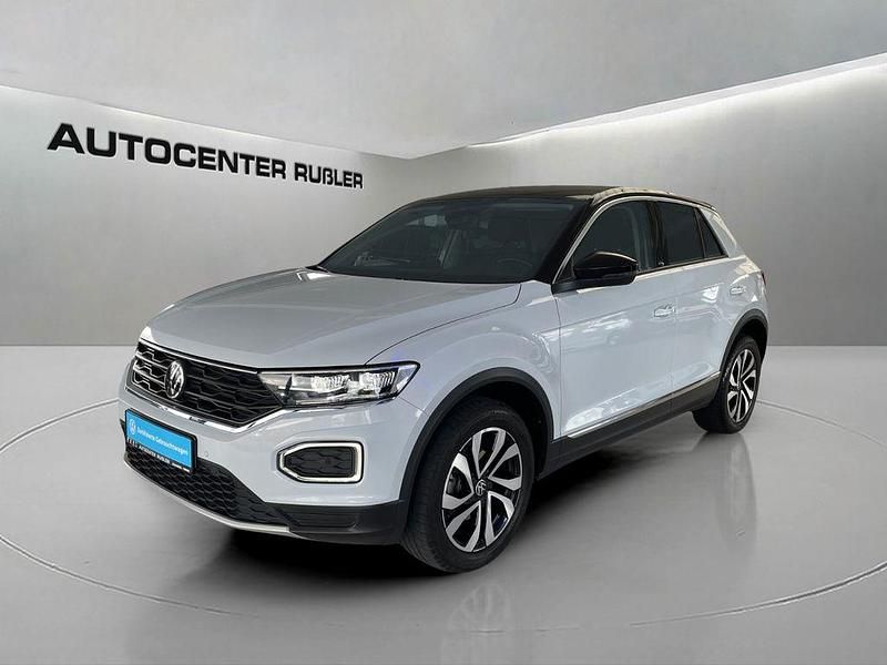 Silber Gebraucht 2021 VW T-Roc Active SUV | 23.880 € (Fairer Preis) - Bild 1/4
