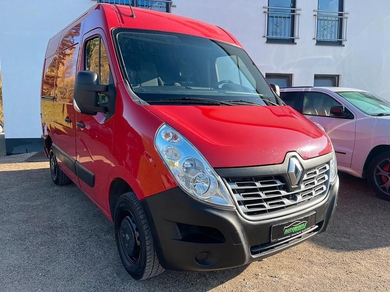 Gebraucht Renault Master 146 PS (107 kW) 2018 Rot Van / Kleinbus