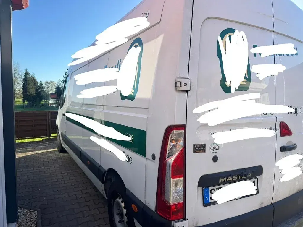 Używany Renault Master 131 KM (96 kW) 2019 Biały Sedan/Limuzyna
