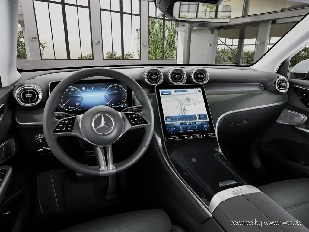 Gebraucht Mercedes GLC220 197 PS (144 kW) 2023 Weiß SUV