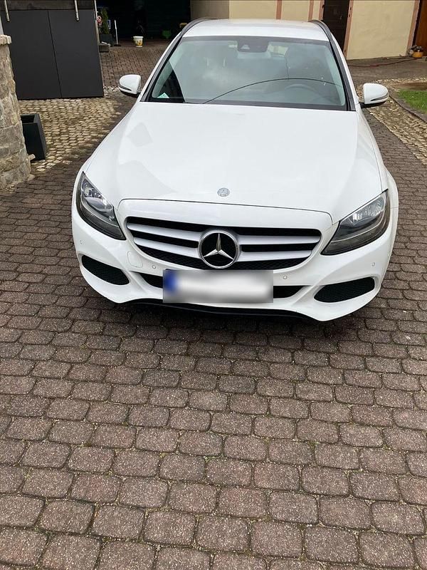 Gebraucht Mercedes C220 170 PS (125 kW) 2016 Weiß Kombi