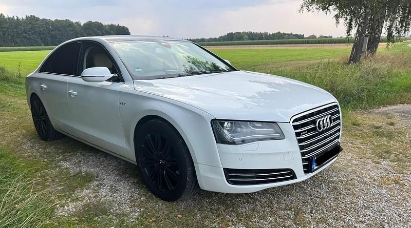 Gebraucht Audi A8 Comfort 350 PS (257 kW) 2010 Weiß Limousine
