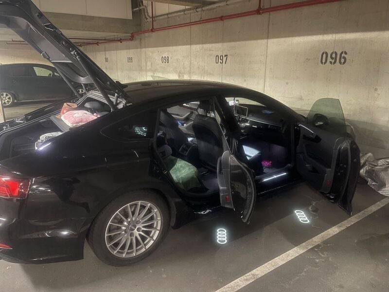 Schwarz Gebraucht 2019 Audi A5 Sportback Ambiente Limousine | 33.000 € (Fairer Preis) - Bild 1/4