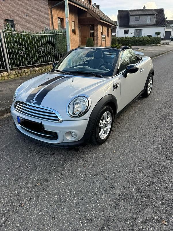 Weiß Gebraucht 2012 Mini Cooper Cabriolet Cabrio | 5.500 € (Superpreis) - Bild 1/4