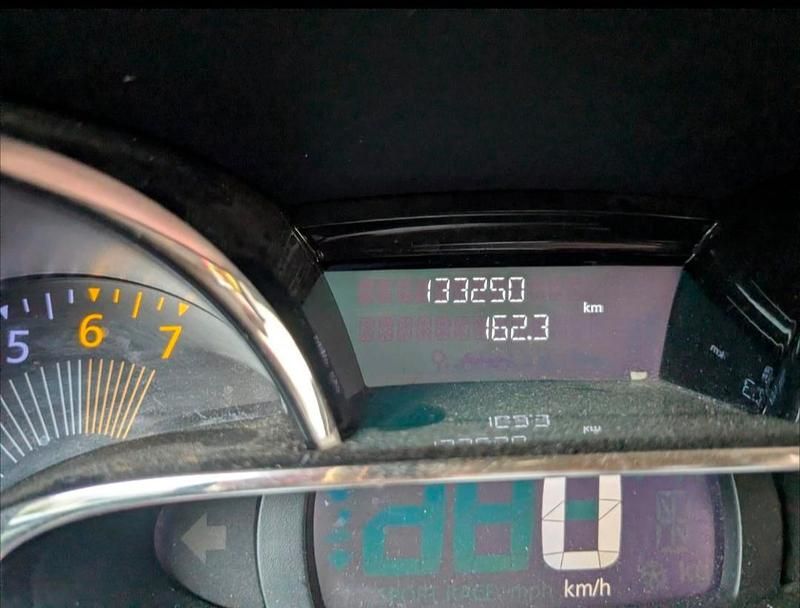 Gebraucht Renault Clio IV 90 PS (66 kW) 2014 Schwarz Limousine