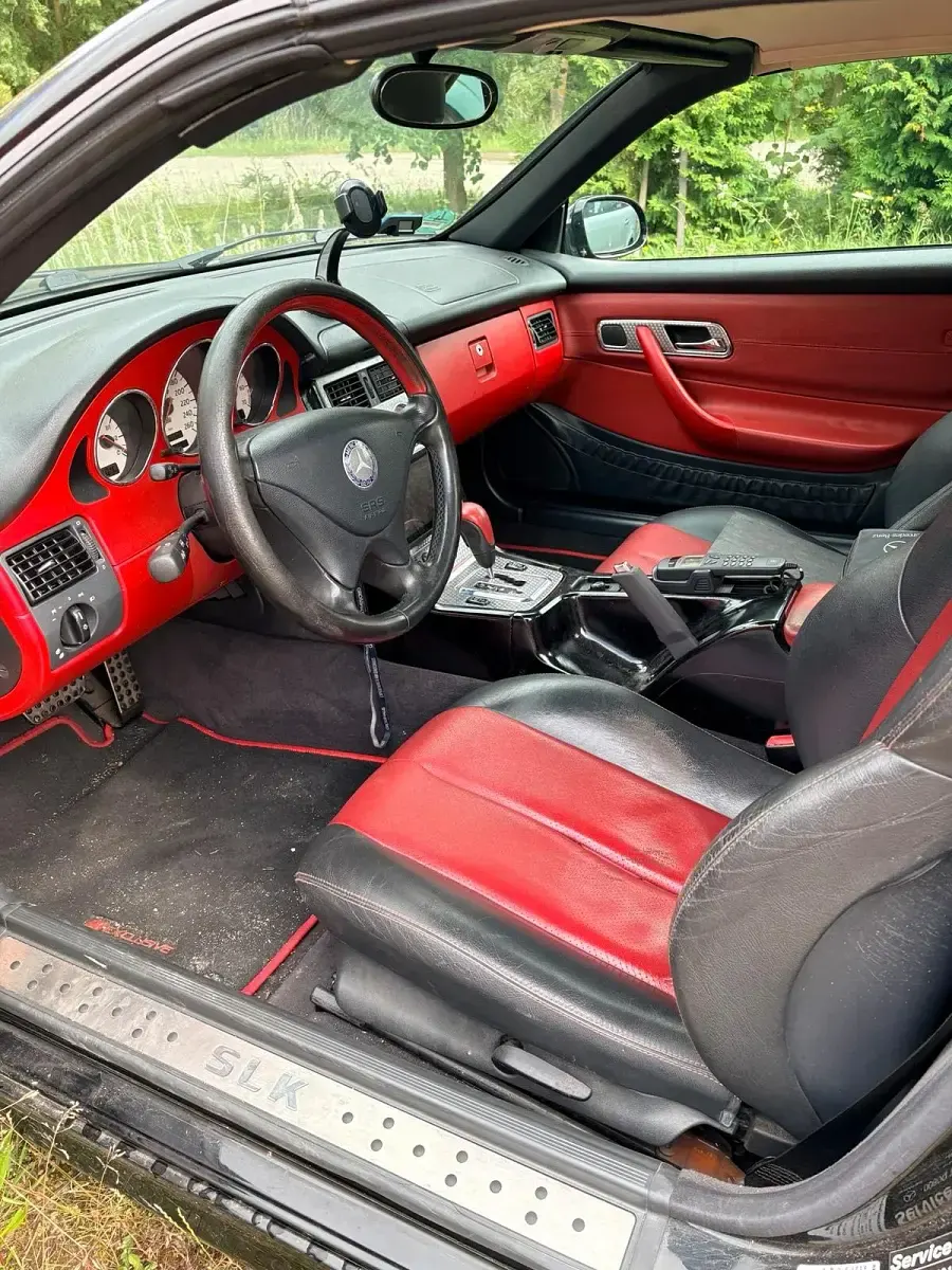 Gebraucht Mercedes SLK230 197 PS (144 kW) 2002 Schwarz Cabrio