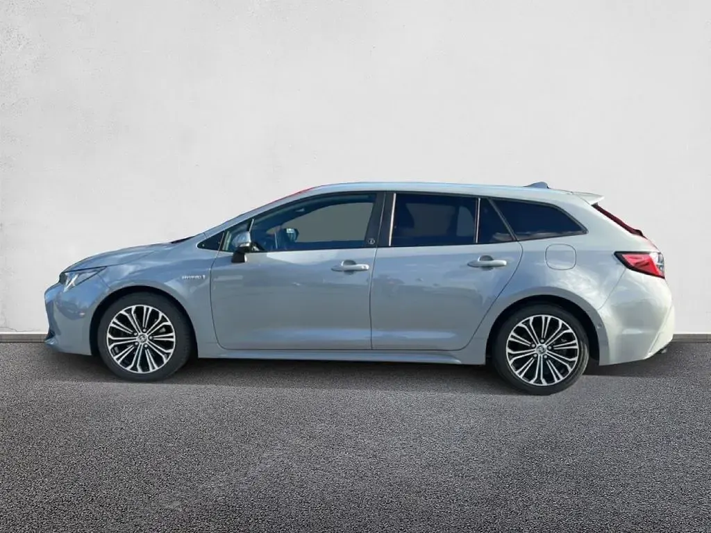 Gebraucht Toyota Corolla Team 184 PS (135 kW) 2021 Grau Kombi