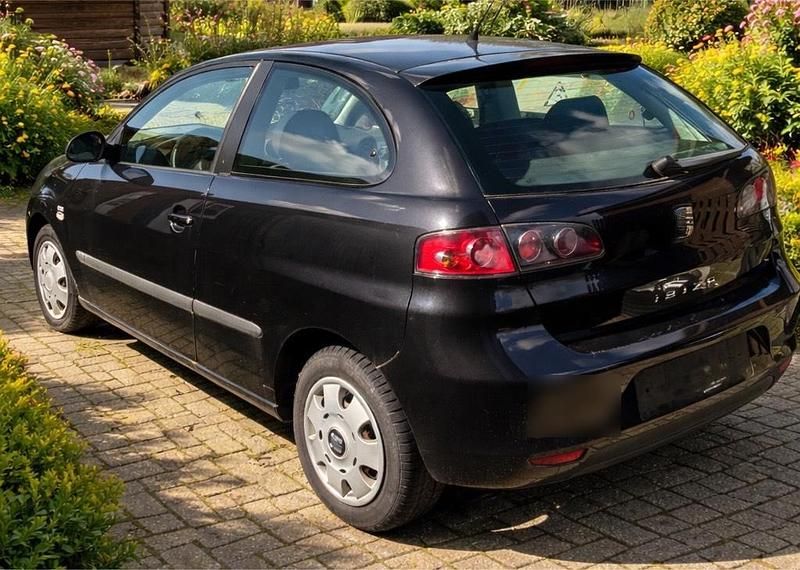 Gebraucht Seat Ibiza 64 PS (47 kW) 2006 Schwarz Kleinwagen
