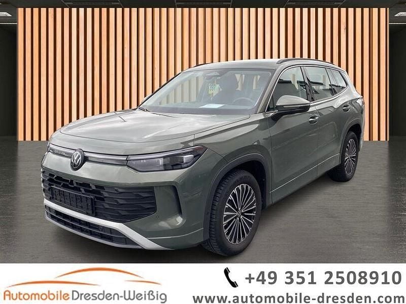 Gebraucht VW Tayron 150 PS (110 kW) 2025 Grãœn SUV