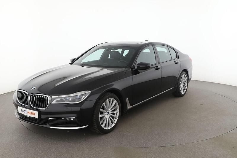 Schwarz Gebraucht 2018 BMW 730 Limousine | 37.250 € (Guter Preis) - Bild 1/3
