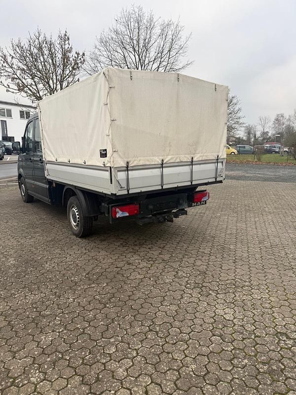 Gebraucht MAN TGE 177 PS (130 kW) 2018 Grün Van