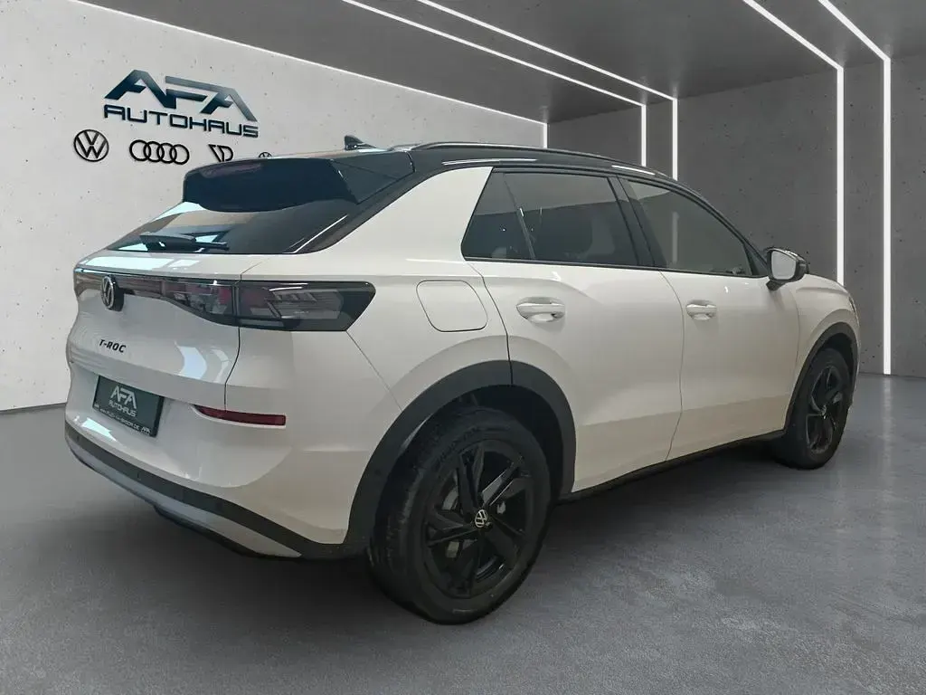 Gebraucht VW T-Roc Style 116 PS (85 kW) 2026 Schwarz SUV