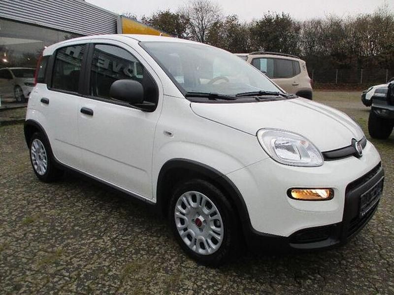 Gebraucht Fiat Panda 69 PS (50 kW) 2023 Weiß Kleinwagen
