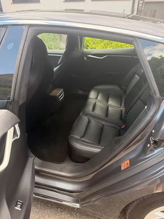 Gebraucht Tesla Model S 386 kW (525 PS) 2018 Grau Kleinwagen