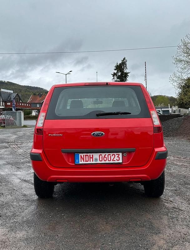 Gebraucht Ford Fusion Fun X 75 PS (55 kW) 2007 Rot Kleinwagen