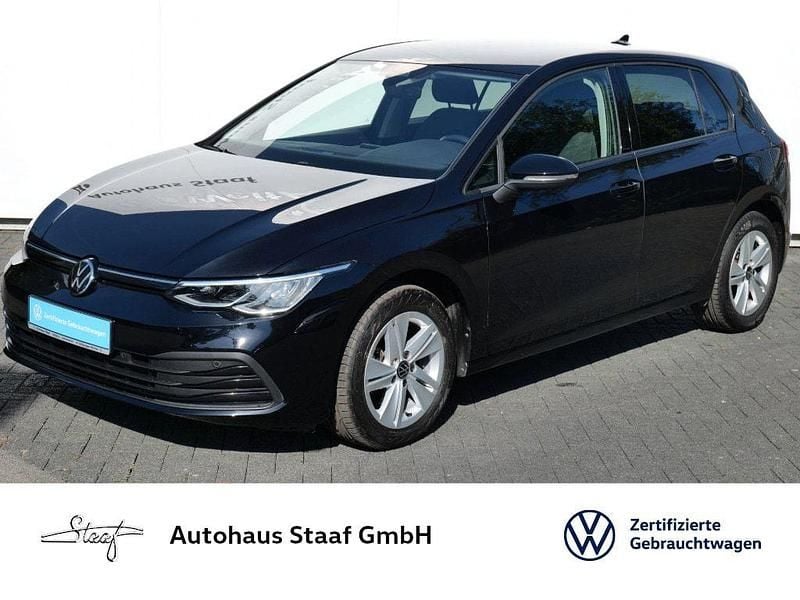 Gebraucht VW Golf VIII Life 110 PS (80 kW) 2022 Schwarz Limousine