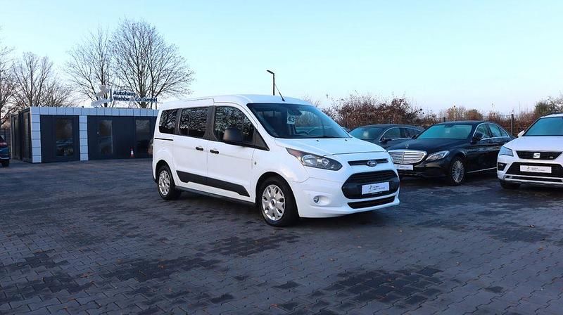 Gebraucht Ford Tourneo 120 PS (88 kW) 2017 Weiß Van / Kleinbus