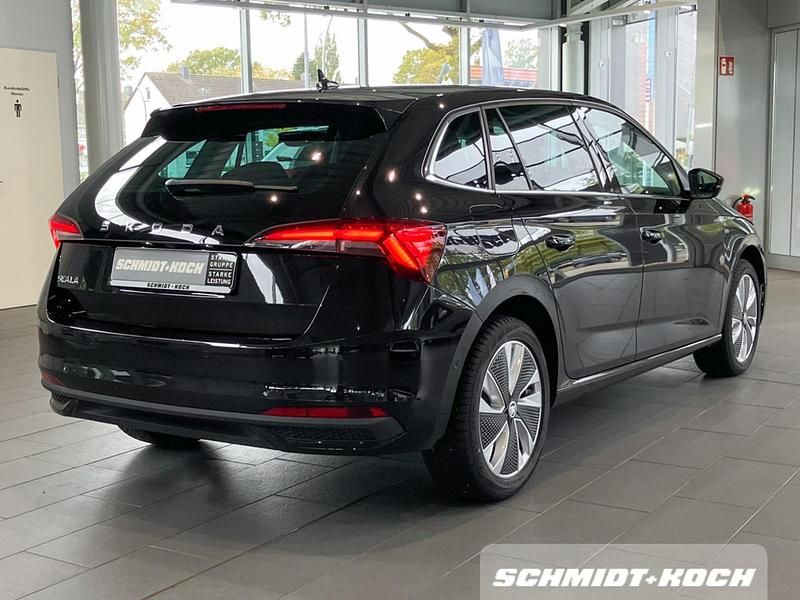 Gebraucht Skoda Scala Drive 116 PS (85 kW) 2024 Blackmagic perleffekt Kleinwagen