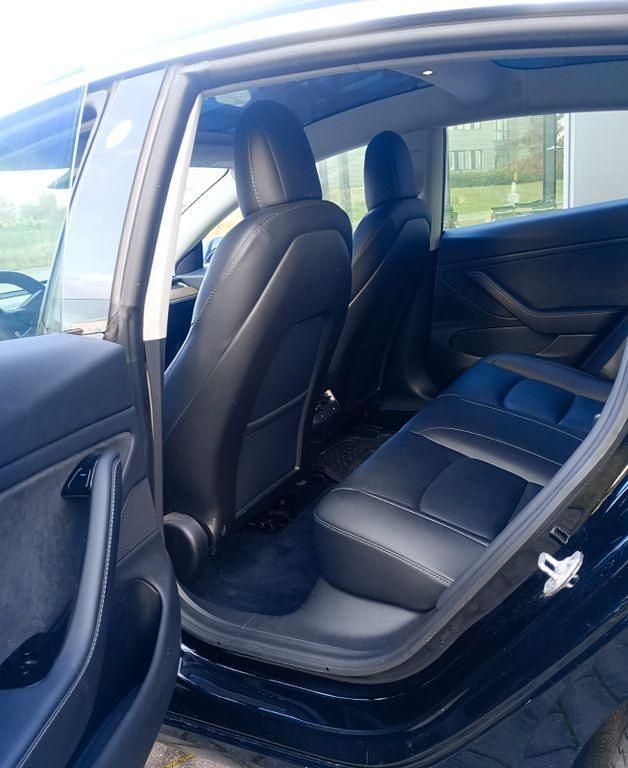 Gebraucht Tesla Model 3 366 kW (498 PS) 2019 Schwarz Limousine