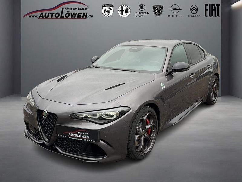 Silber Neu 2025 Alfa Romeo Giulia Quadrifoglio Limousine | 92.500 € (Fairer Preis) - Bild 1/4