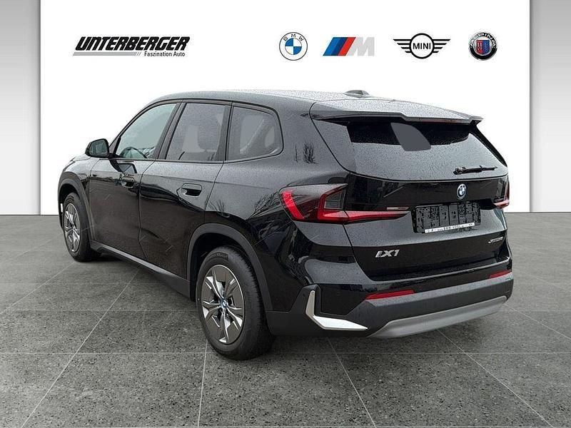 Gebraucht BMW iX1 Performance 200 kW (272 PS) 2023 Schwarz ii SUV