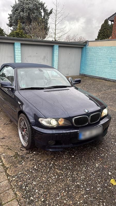 Gebraucht BMW 320 Cabriolet 170 PS (125 kW) 2004 Blau Cabrio