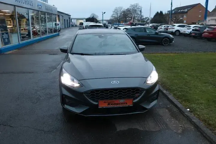 Second-hand Ford Focus ST 190 CP (139 kW) 2020 Gri Berlinǎ