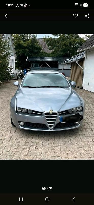 Schwarz Gebraucht 2011 Alfa Romeo 159 Kombi | 2.250 € (Superpreis) - Bild 1/4