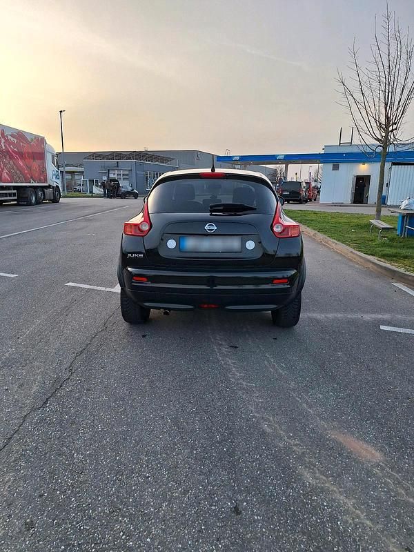 Gebraucht Nissan Juke 117 PS (86 kW) 2013 Schwarz SUV