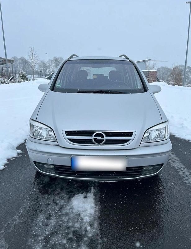Gebraucht Opel Zafira Elegance 125 PS (91 kW) 2005 Silber Van / Kleinbus
