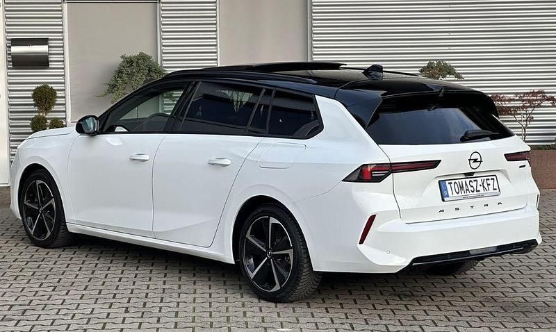 Gebraucht Opel Astra Ultimate 181 PS (133 kW) 2024 Weiß Kombi