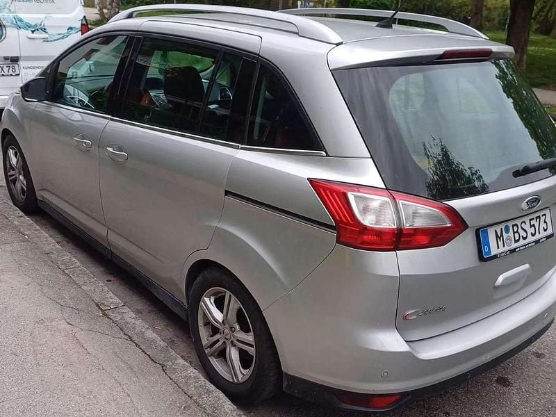 Gebraucht Ford Grand C-Max Titanium 116 PS (85 kW) 2011 Silber Van / Kleinbus