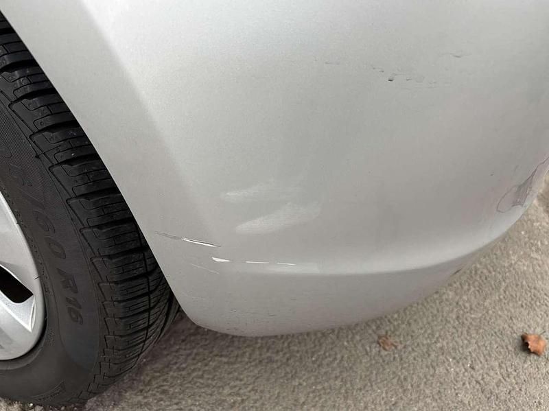 Gebraucht Opel Astra Edition 101 PS (74 kW) 2010 Grau Kleinwagen