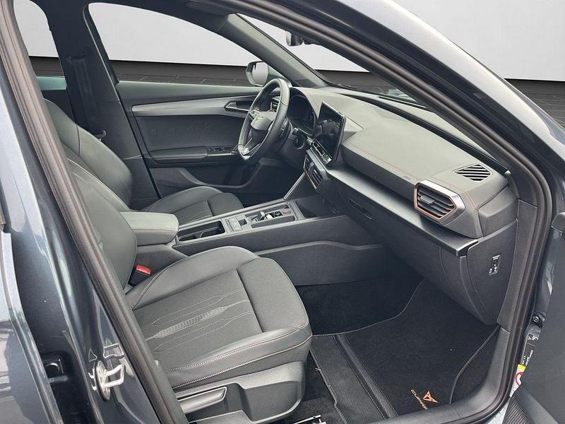 Gebraucht Cupra Formentor 150 PS (110 kW) 2024 Magnetic grau metallic (metallic) SUV