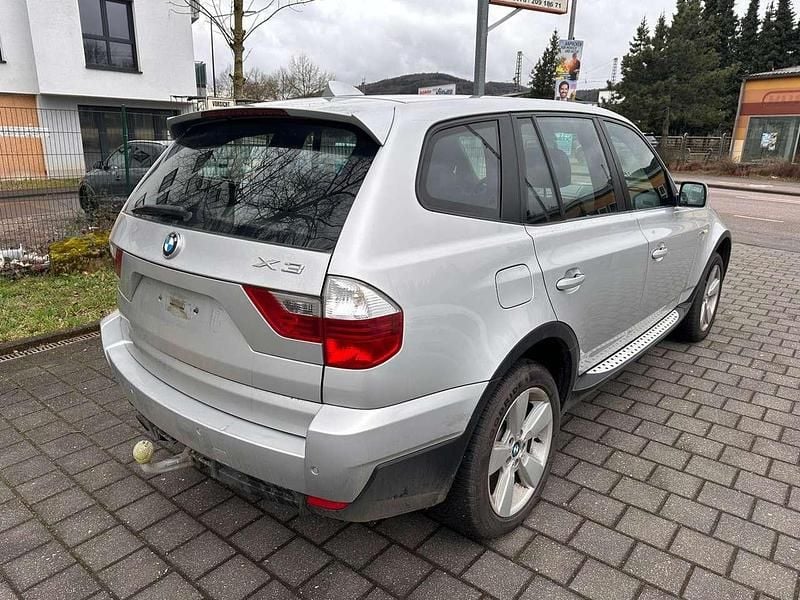 Gebraucht BMW X3 150 PS (110 kW) 2008 Silber SUV