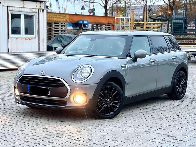 Moonwalk grey (metallic) Gebraucht 2018 Mini Cooper Kleinwagen | 11.999 € (Superpreis) - Bild 1/4