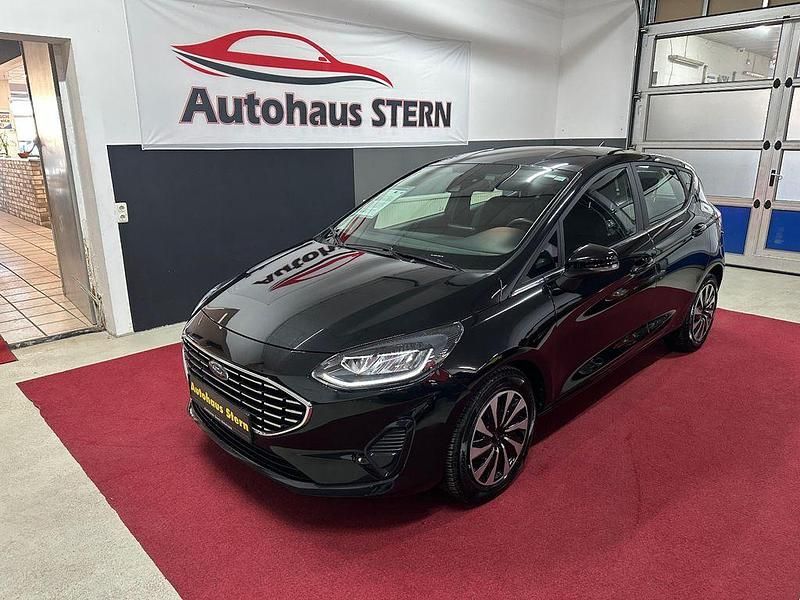Gebraucht Ford Fiesta Titanium 125 PS (91 kW) 2023 Schwarz Limousine
