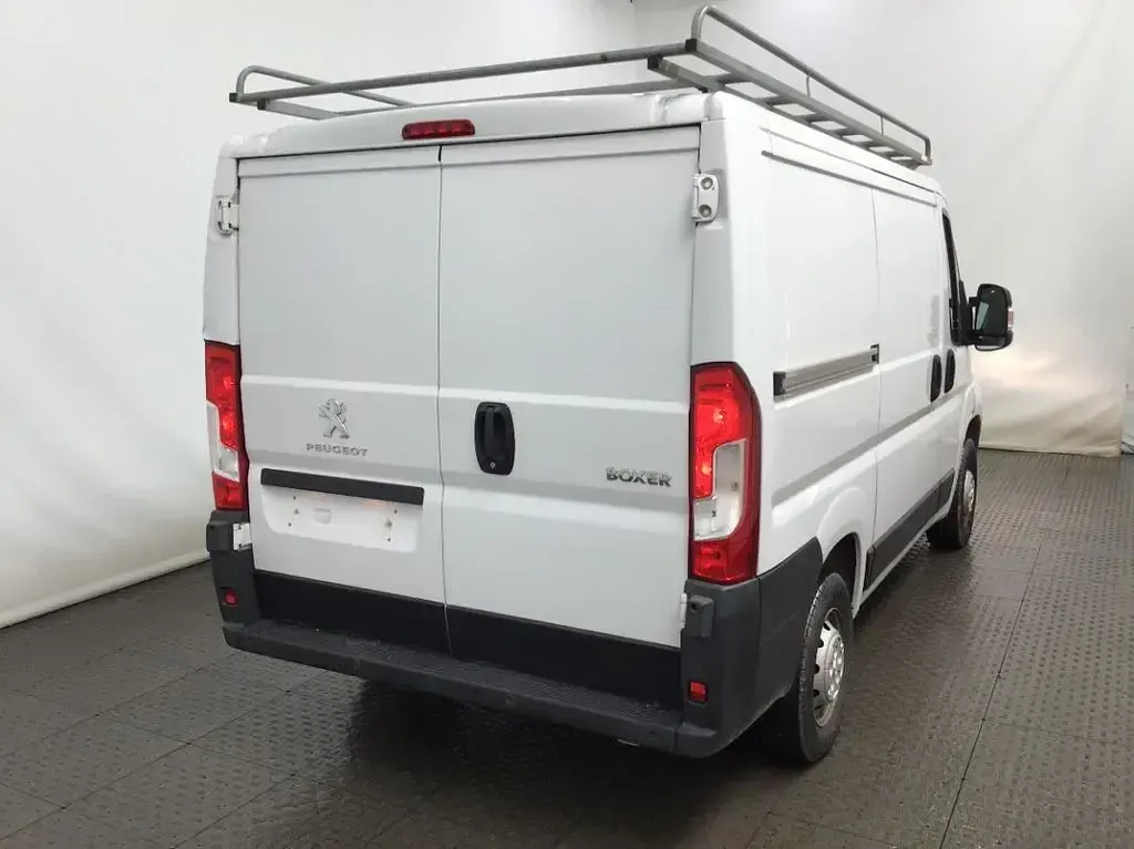 Gebraucht Peugeot Boxer 120 PS (88 kW) 2022 Van