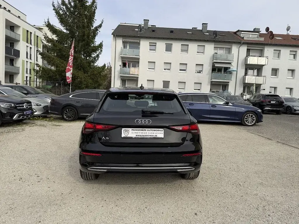 Gebraucht Audi A3 Advanced 150 PS (110 kW) 2022 Brillantschwarz Limousine