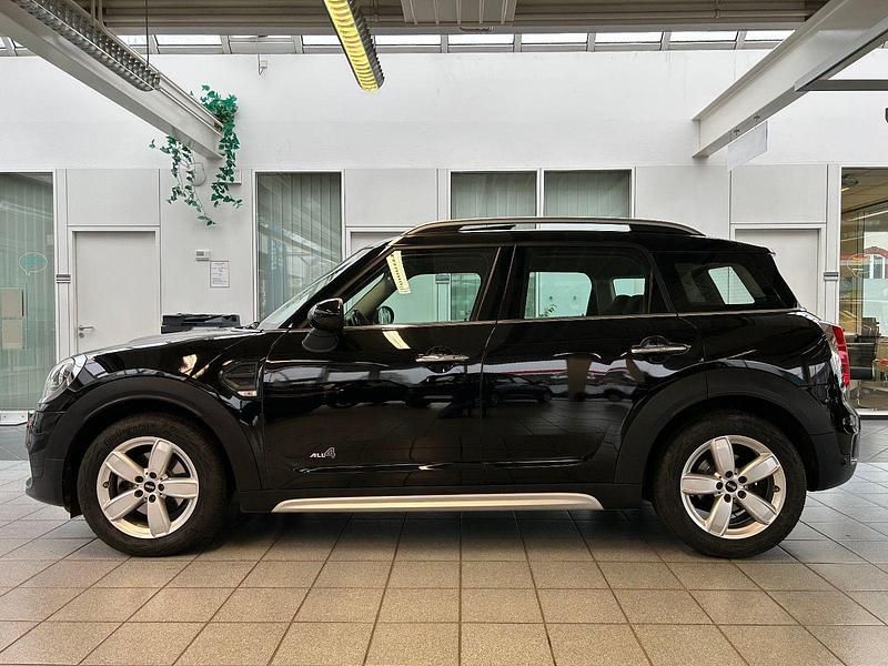 Gebraucht Mini Cooper Pepper 136 PS (100 kW) 2018 Schwarz Kleinwagen