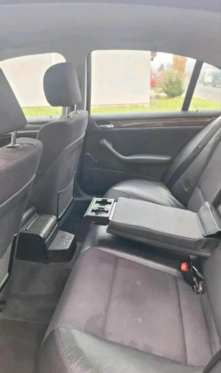 Gebraucht BMW 318 143 PS (105 kW) 2002 Violet Limousine