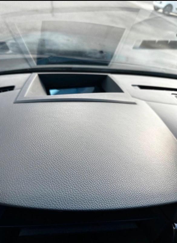 Gebraucht BMW 530 196 PS (144 kW) 2009 Blau Kombi