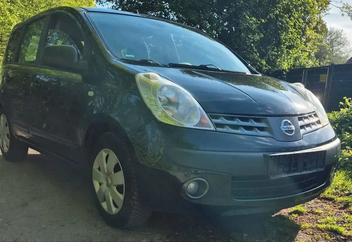 Gebraucht Nissan Note 88 PS (64 kW) 2006 Schwarz Kleinwagen